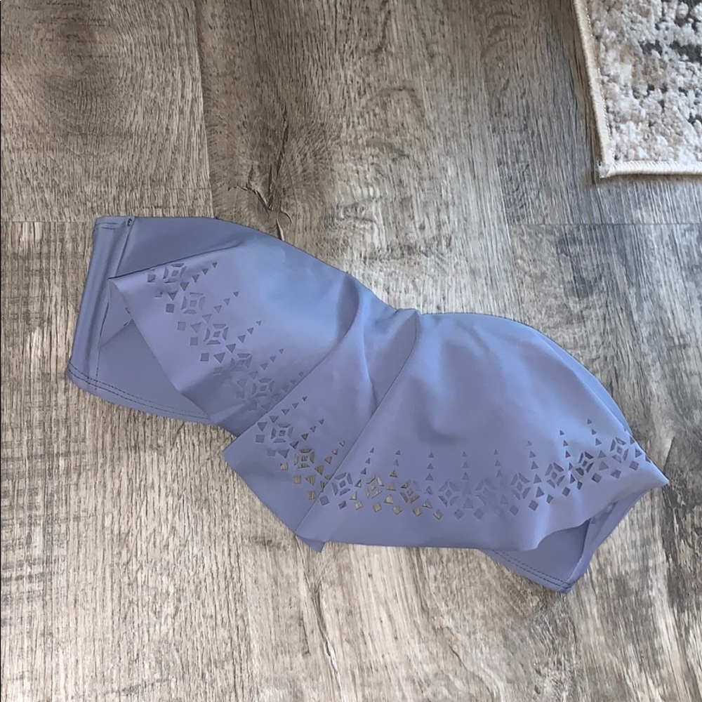 Strapless bikini top